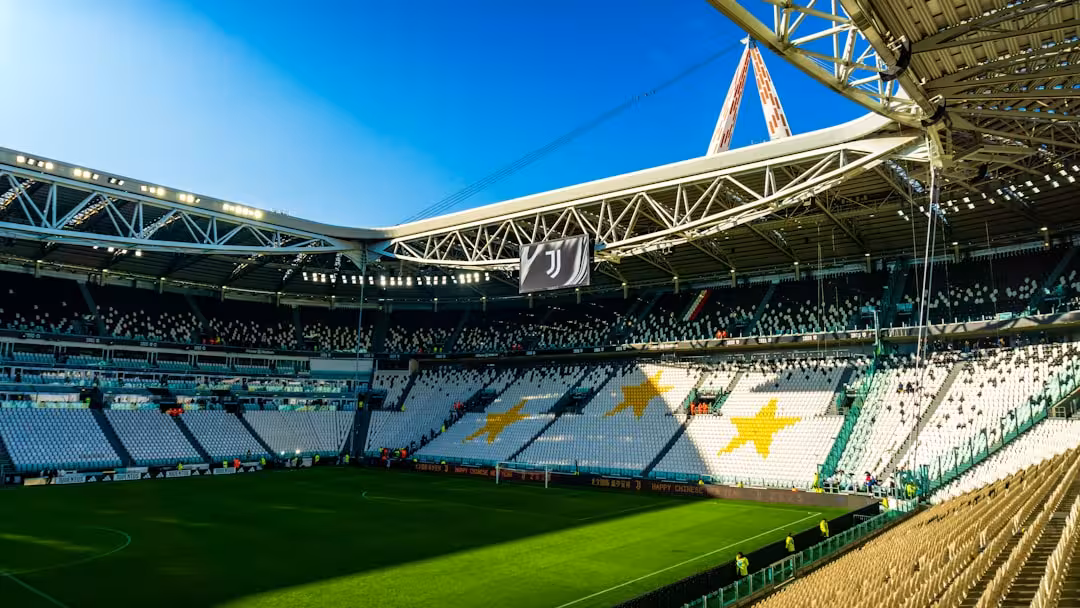 LA JUVENTUS MERIDIONALE: ANASTASI FUORI DALLO STADIO E LE CENE DI SCIREA