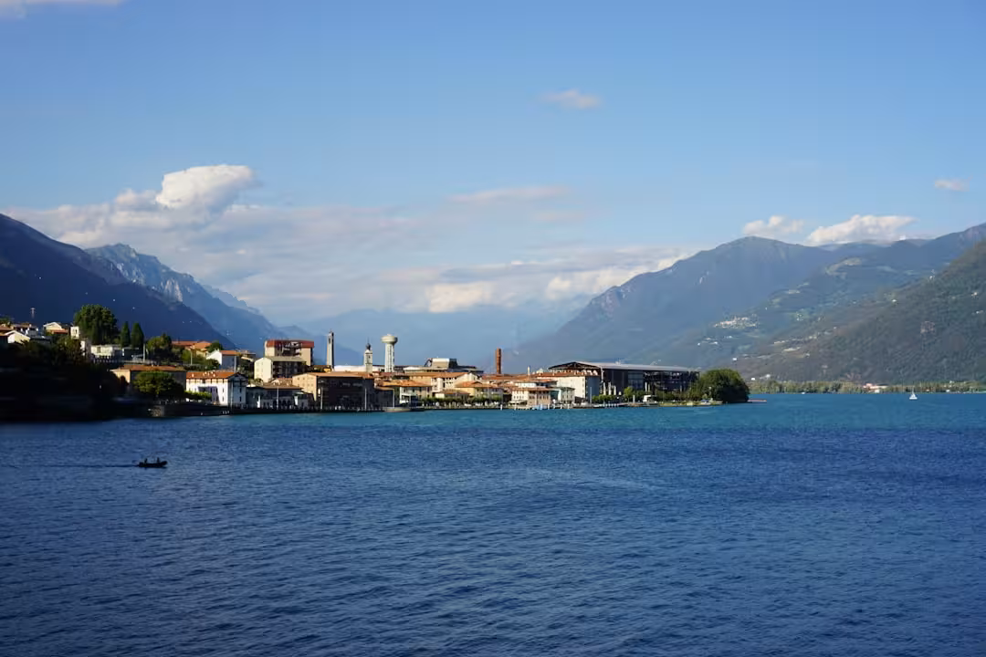 Gite in battello in Piemonte con bambini: laghi, tempi e consigli