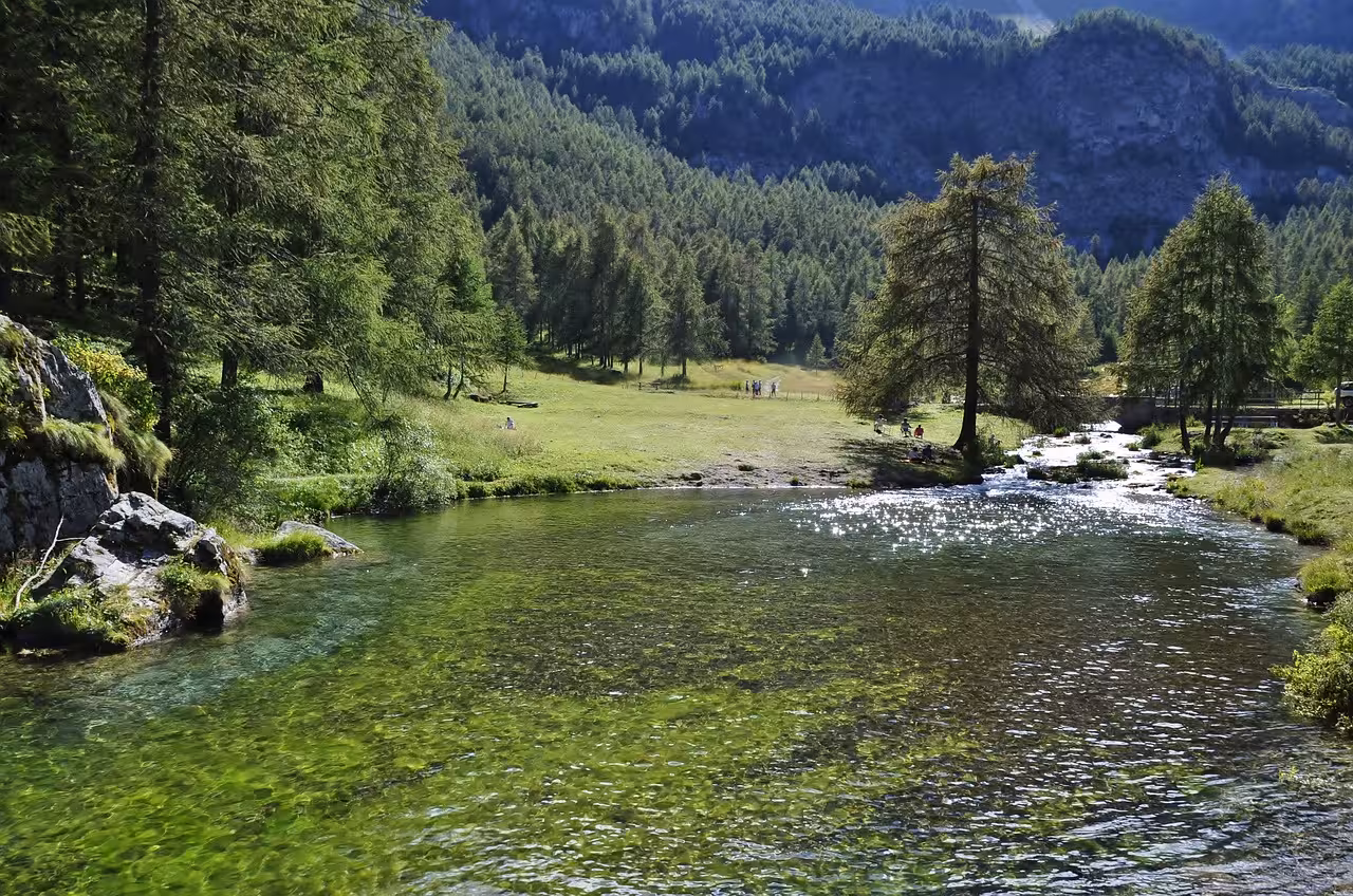 Pian del Re: sorgenti del Po, sentieri e consigli per la visita